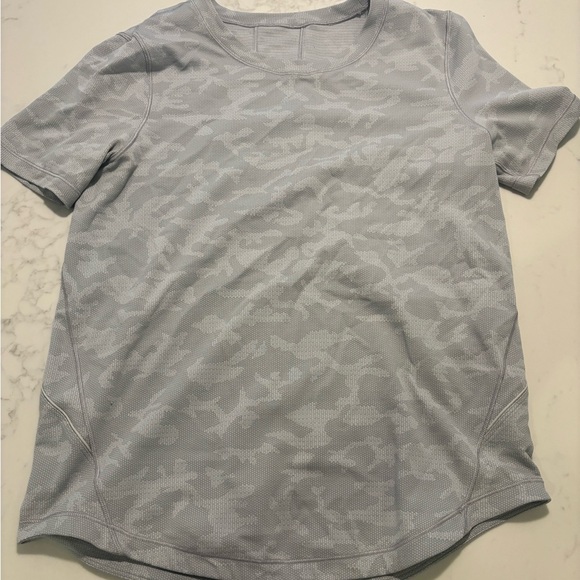 Lulu blue camo tshirt - Picture 1 of 1